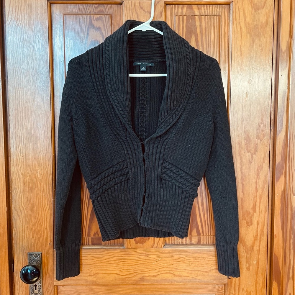 Structured Collar Banana Republic Cardigan
